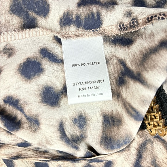 ASTR animal print open back top - Picture 7 of 7